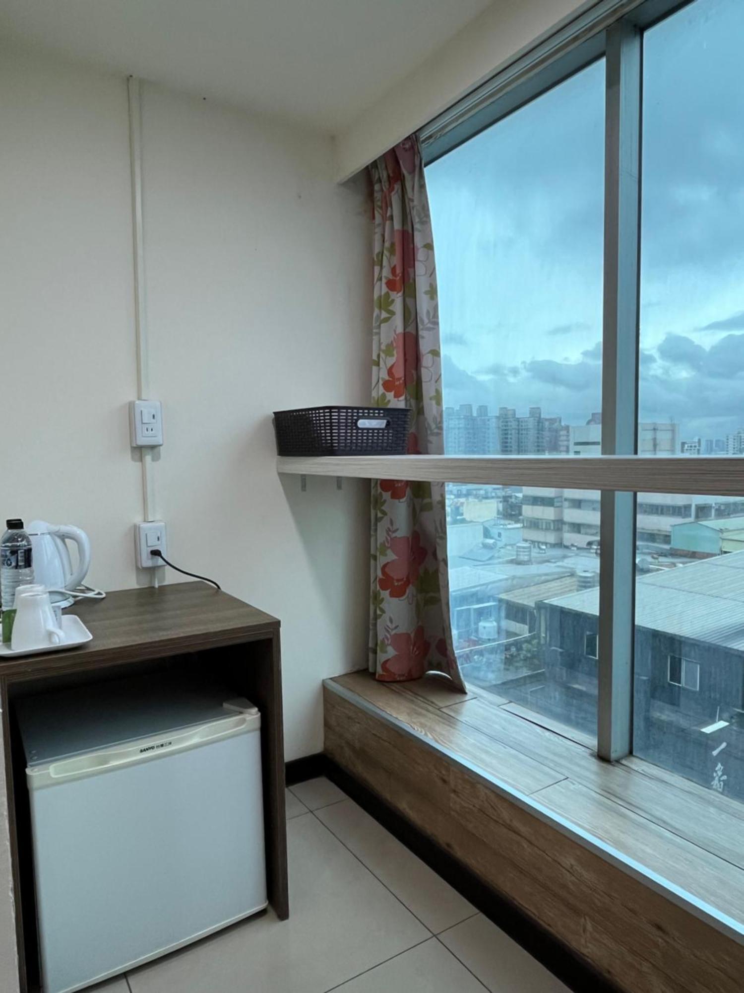 Yi Dian Yuan Hotel Zhongli Chambre photo